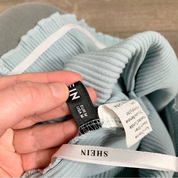 Shein Women’s Off The Shoulder Top Cropped Long Sleeves Pale Blue Size Medium - Picture 9 of 11